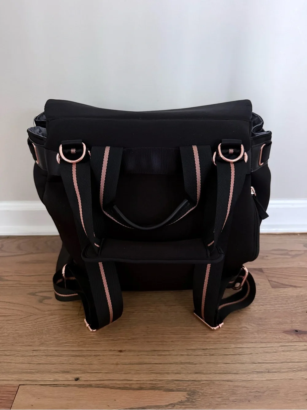 Storksak St James Convertible Diaper Bag Set